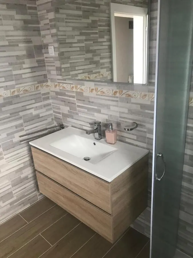 Apartments Krupic Opatija 0*,