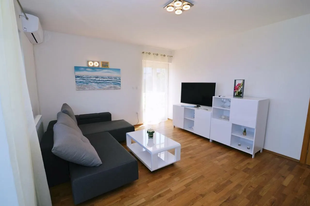 Apartments Krupic Opatija 0*,